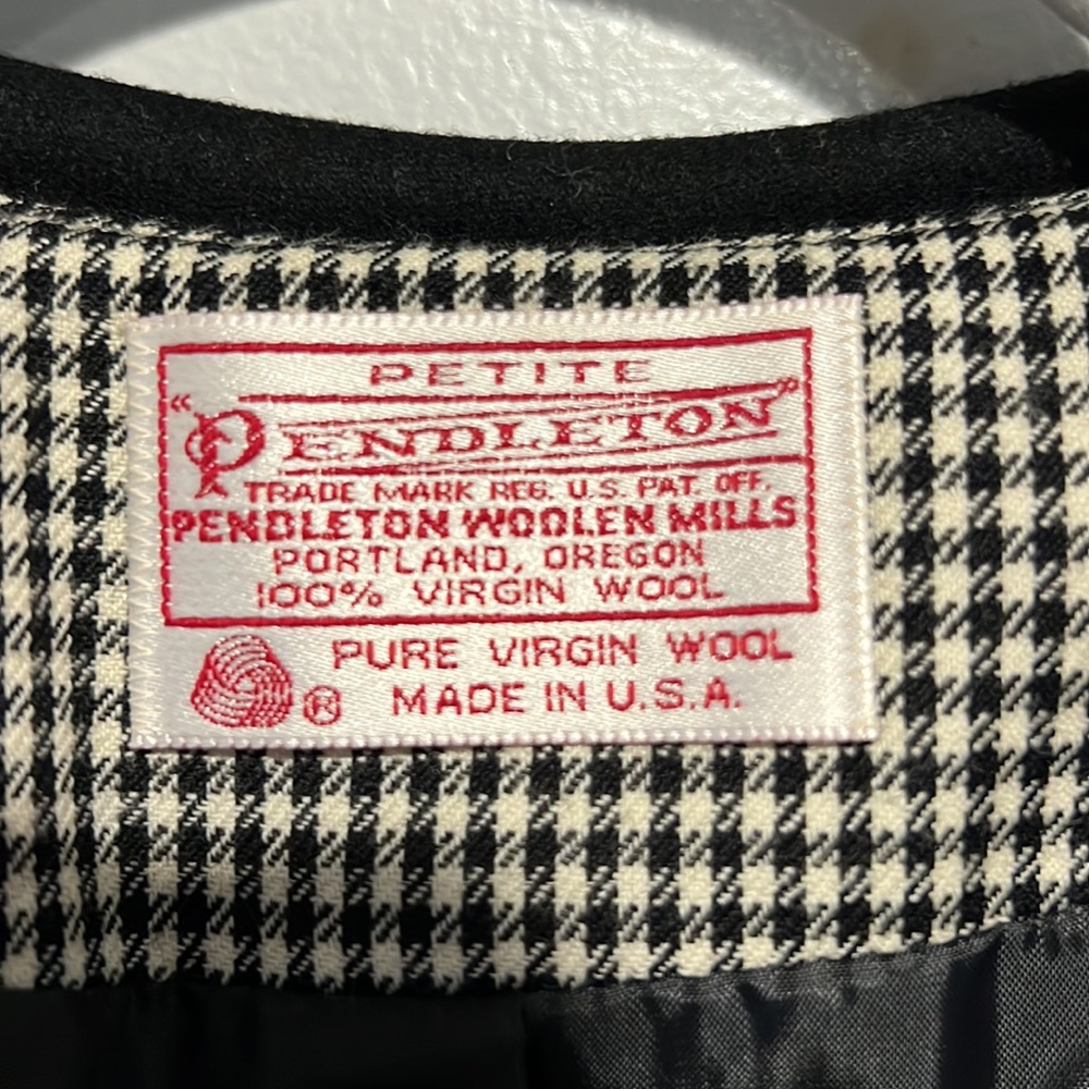 Pendleton -jacket - Picture 2 of 12